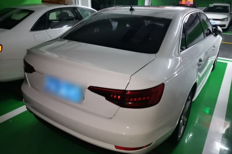 Used Audi A4L 2017 40 TFSI Fashion Model Rear Right 45 Deg