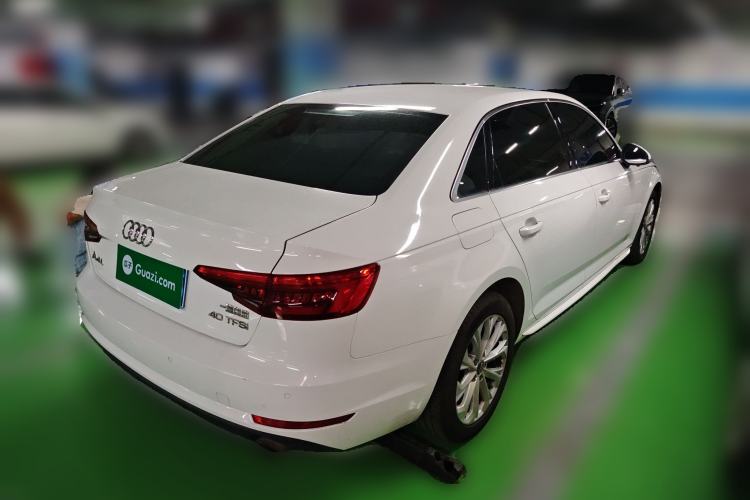 Used Audi A4L 2017 40 TFSI Fashion Model Rear Right 45 Deg