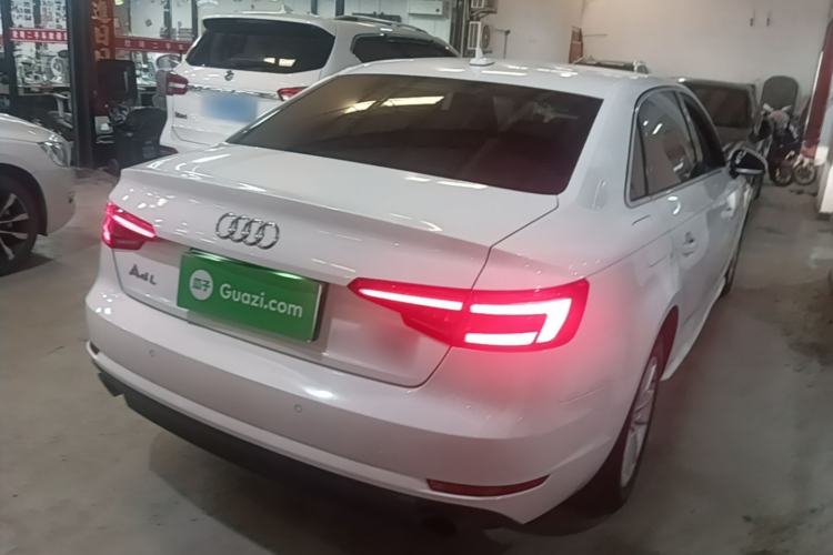Used Audi A4L 2017 40 TFSI Ambition Edition Rear Right 45 Deg