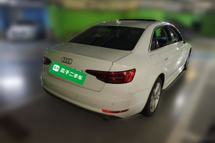 Used Audi A4L 2017 Plus 40 TFSI Fashion Model Rear Right 45 Deg