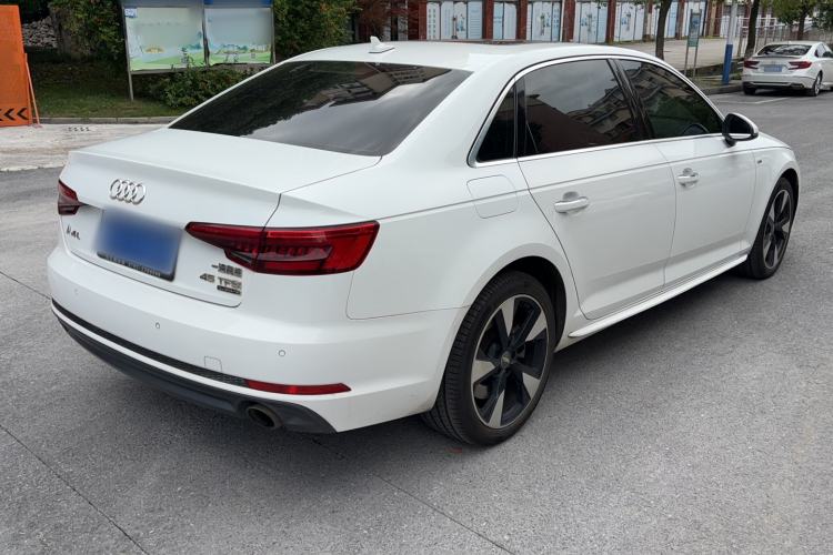 Used Audi A4L 2017 45 TFSI quattro Special Edition Rear Right 45 Deg