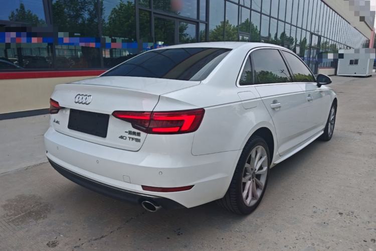 Used Audi A4L 2017 40 TFSI Style Edition Rear Right 45 Deg