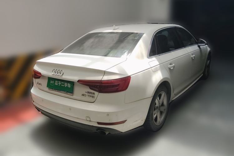 Used Audi A4L 2017 40 TFSI Fashion Model Rear Right 45 Deg