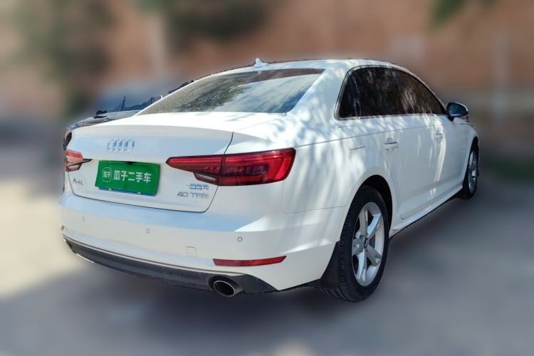 Used Audi A4L 2017 Plus 40 TFSI Fashion Model Rear Right 45 Deg
