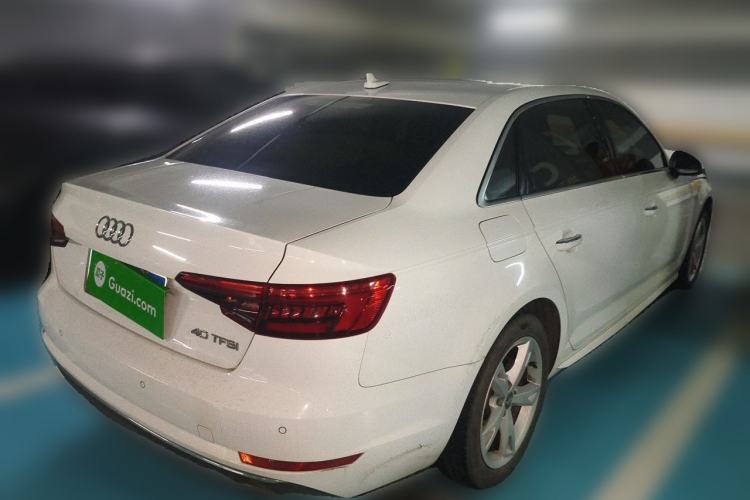 Used Audi A4L 2017 Plus 40 TFSI Fashion Model Rear Right 45 Deg