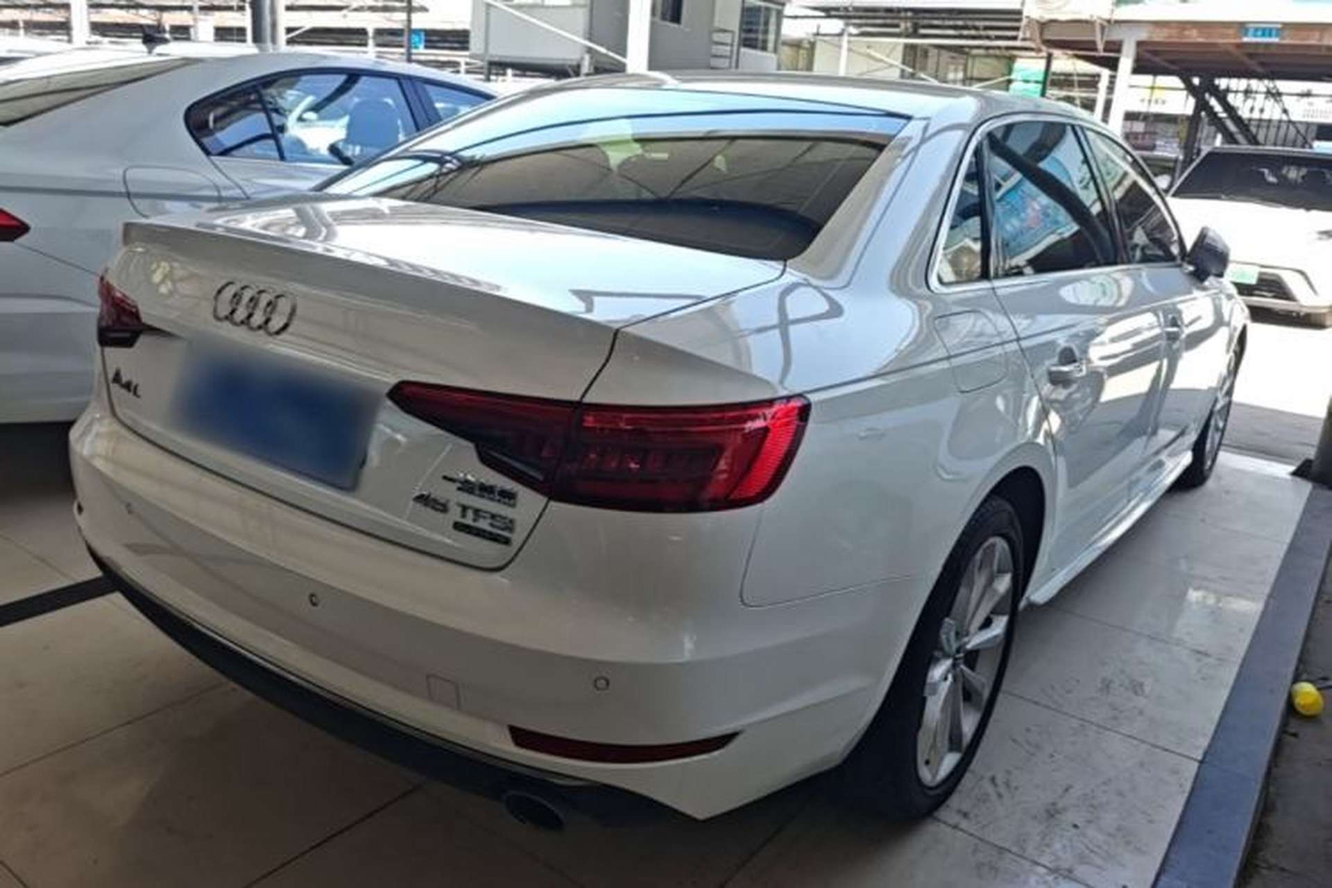 Used Audi A4L 2017 45 TFSI quattro Style Edition Rear Right 45 Deg