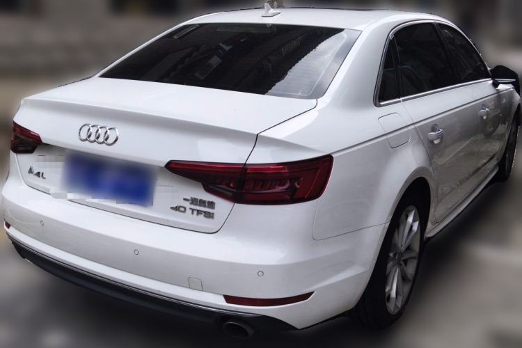 Used Audi A4L 2017 40 TFSI Style Edition Rear Right 45 Deg