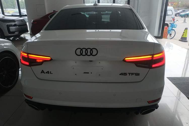 Used Audi A4L 2017 40 TFSI Fashion Model Rear