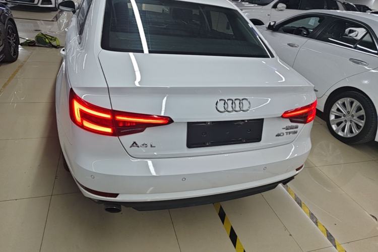 Used Audi A4L 2017 40 TFSI Ambition Edition Rear