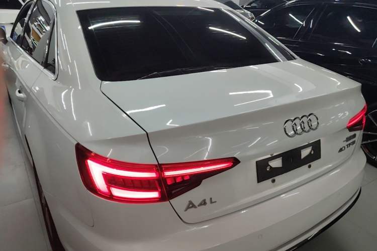 Used Audi A4L 2017 Plus 40 TFSI Ambition Model Rear