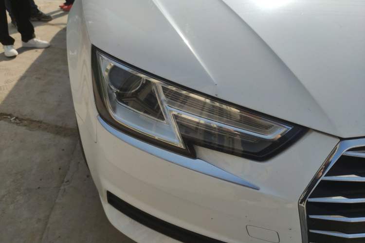 Used Audi A4L 2017 Plus 40 TFSI Ambition Model Right Front Headlight