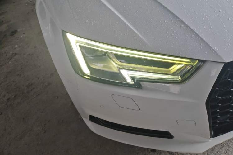 Used Audi A4L 2017 Plus 40 TFSI Fashion Model Right Front Headlight
