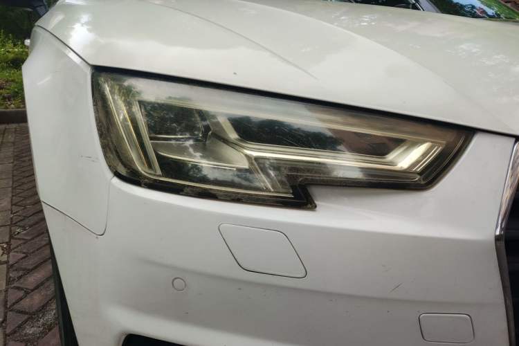 Used Audi A4L 2017 40 TFSI Fashion Model Right Front Headlight