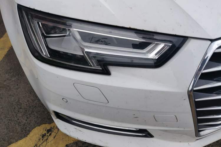Used Audi A4L 2017 Plus 40 TFSI Fashion Model Right Front Headlight