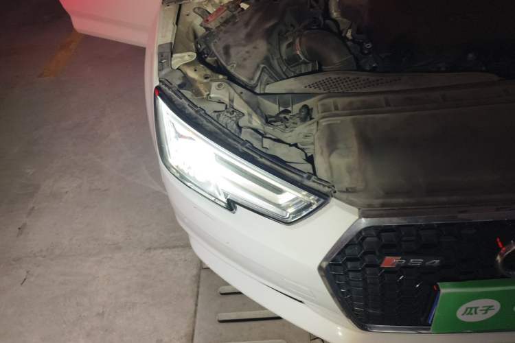 Used Audi A4L 2017 40 TFSI Fashion Model Right Front Headlight