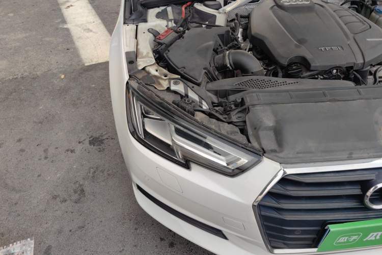 Used Audi A4L 2017 40 TFSI Fashion Model Right Front Headlight