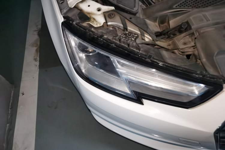 Used Audi A4L 2017 40 TFSI Ambition Edition Right Front Headlight