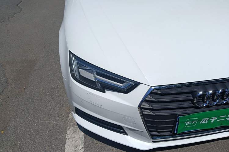 Used Audi A4L 2017 40 TFSI Fashion Model Right Front Headlight