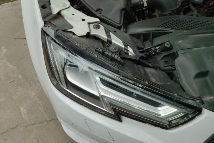 Used Audi A4L 2017 Plus 40 TFSI Fashion Model Right Front Headlight