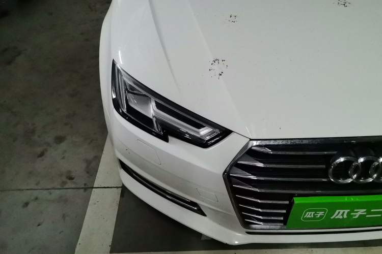 Used Audi A4L 2017 40 TFSI Fashion Model Right Front Headlight