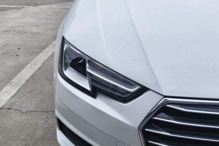 Used Audi A4L 2017 40 TFSI Ambition Edition Right Front Headlight