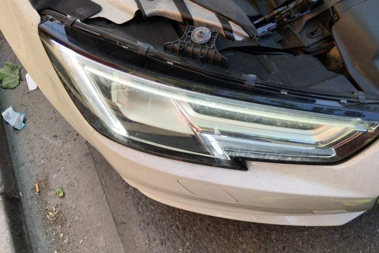 Used Audi A4L 2017 Plus 40 TFSI Fashion Model Right Front Headlight