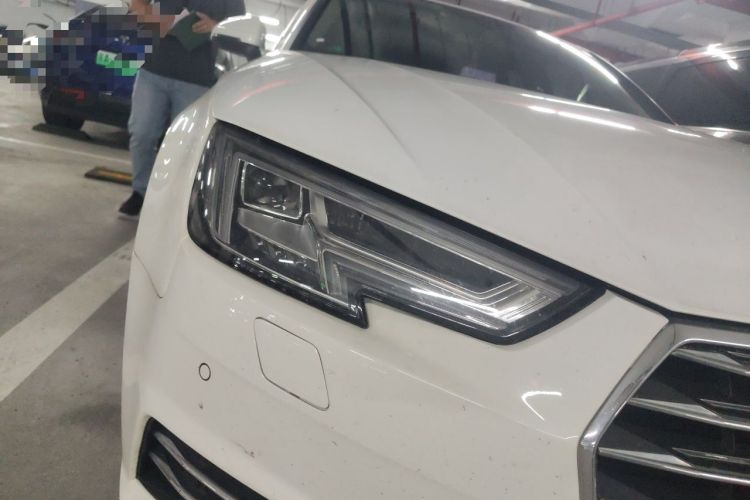 Used Audi A4L 2017 40 TFSI Fashion Model Right Front Headlight