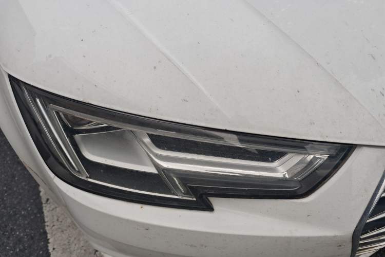 Used Audi A4L 2017 40 TFSI Ambition Edition Right Front Headlight