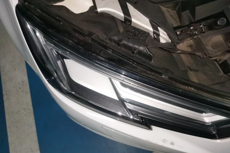 Used Audi A4L 2017 40 TFSI Fashion Model Right Front Headlight