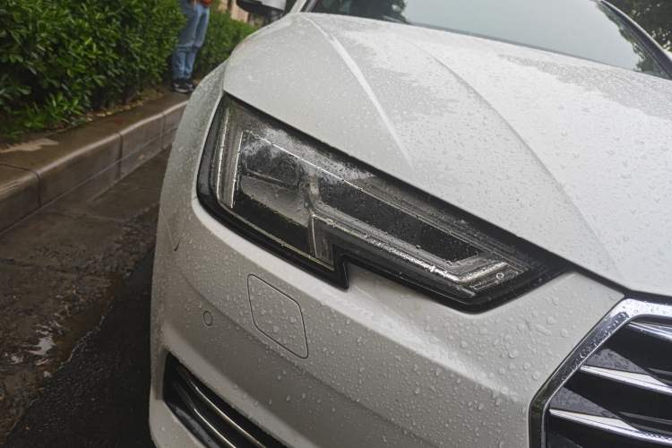 Used Audi A4L 2017 40 TFSI Style Edition Right Front Headlight