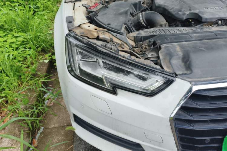 Used Audi A4L 2017 40 TFSI Fashion Model Right Front Headlight