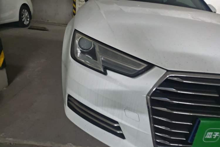 Used Audi A4L 2017 40 TFSI Ambition Edition Right Front Headlight