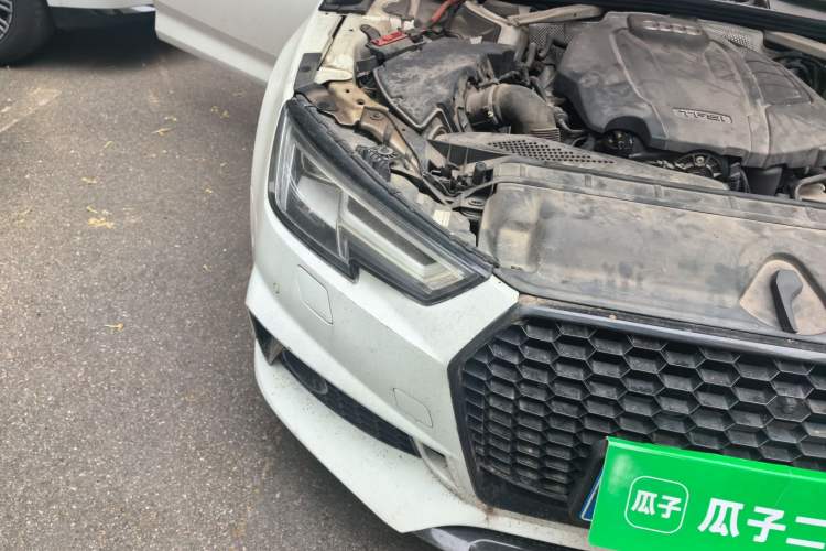 Used Audi A4L 2017 40 TFSI Ambition Edition Right Front Headlight