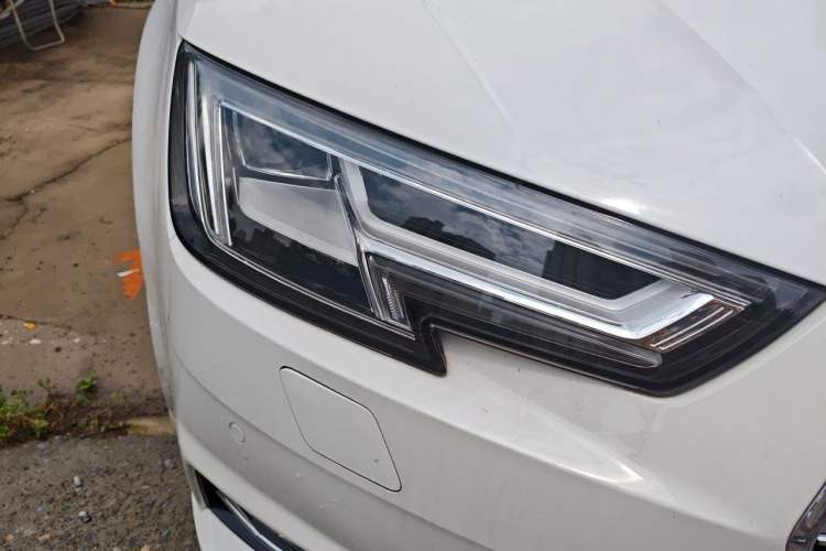 Used Audi A4L 2017 Plus 40 TFSI Fashion Model Right Front Headlight