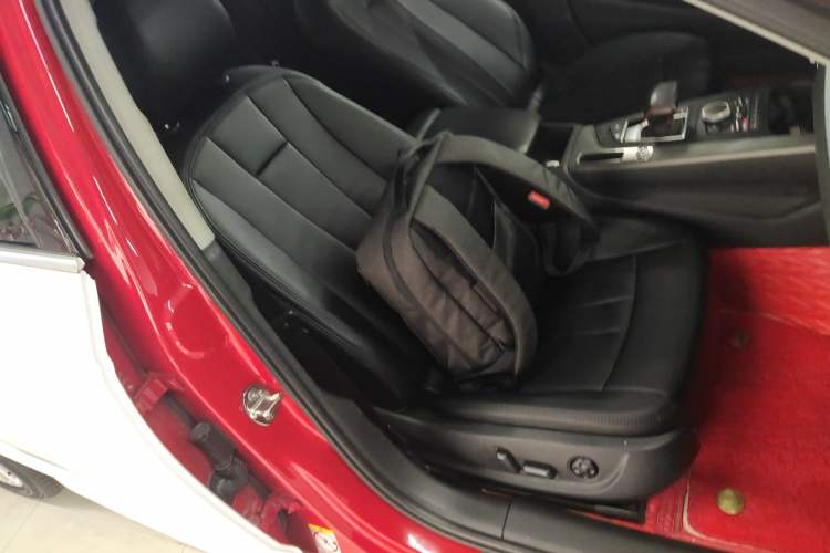 Used Audi A4L 2017 40 TFSI Ambition Edition Right Front Seat