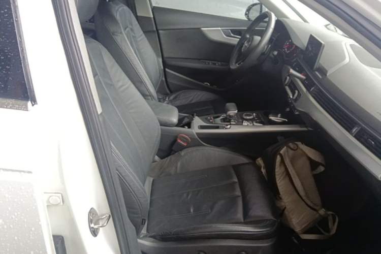Used Audi A4L 2017 40 TFSI Fashion Model Right Front Seat