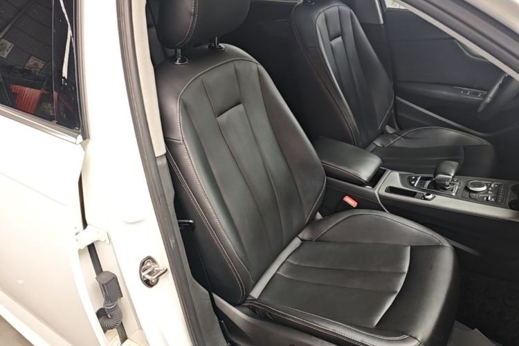 Used Audi A4L 2017 Plus 40 TFSI Ambition Model Right Front Seat