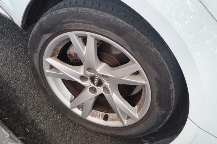 Used Audi A4L 2017 Plus 40 TFSI Ambition Model Right Front Wheel Hub