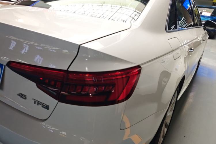 Used Audi A4L 2017 40 TFSI Style Edition Right Rear Taillight