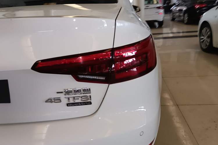 Used Audi A4L 2017 45 TFSI quattro Style Edition Right Rear Taillight