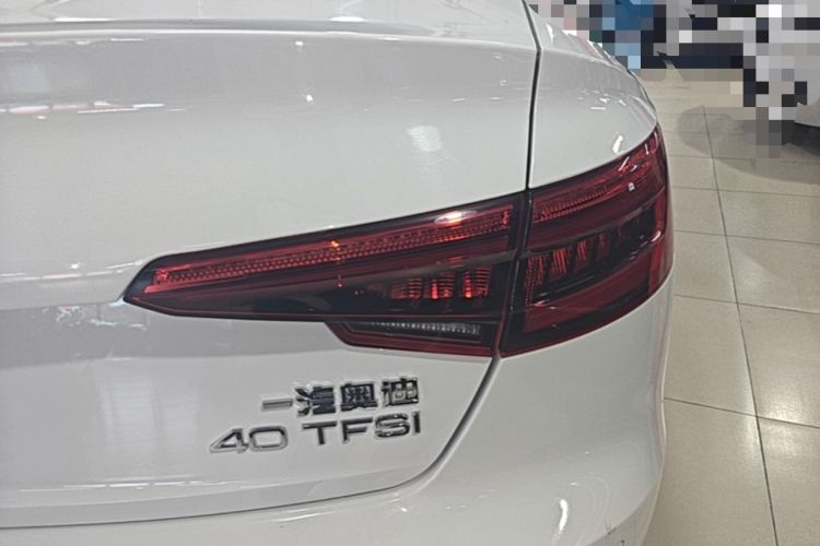 Used Audi A4L 2017 40 TFSI Fashion Model Right Rear Taillight