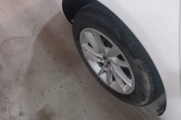 Used Audi A4L 2017 40 TFSI Ambition Edition Right Rear Wheel Hub