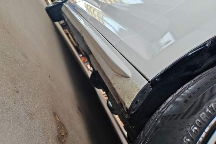 Used Audi A4L 2017 Plus 40 TFSI Ambition Model Right Side Sill