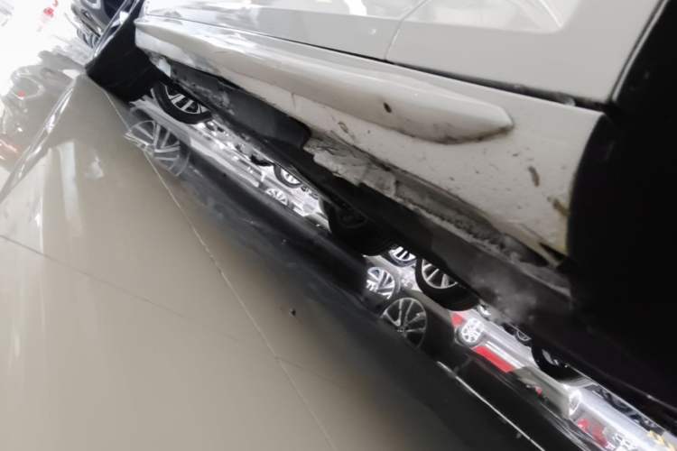 Used Audi A4L 2017 Plus 40 TFSI Ambition Model Right Side Sill