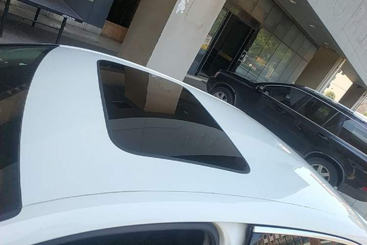 Used Audi A4L 2017 Plus 40 TFSI Ambition Model Roof