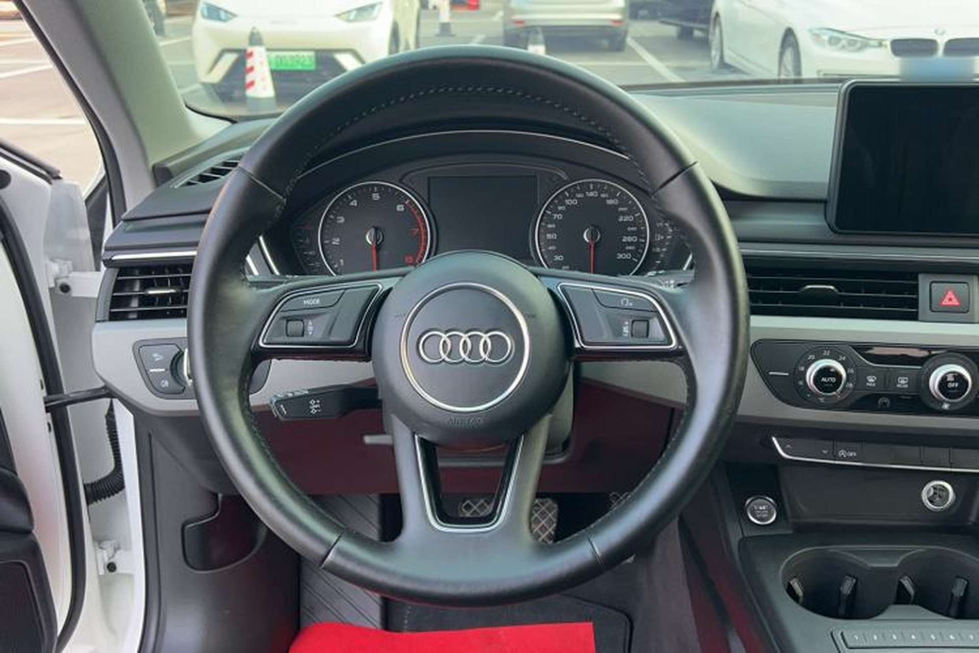 Used Audi A4L 2017 40 TFSI Ambition Edition Steering Wheel