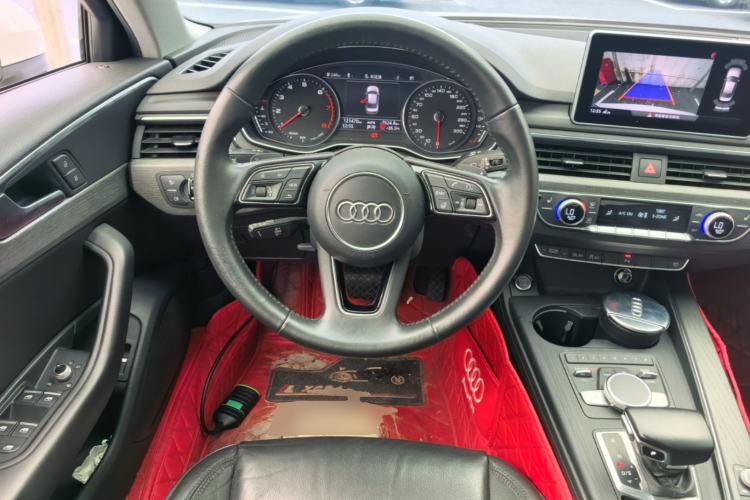 Used Audi A4L 2017 40 TFSI Style Edition Steering Wheel