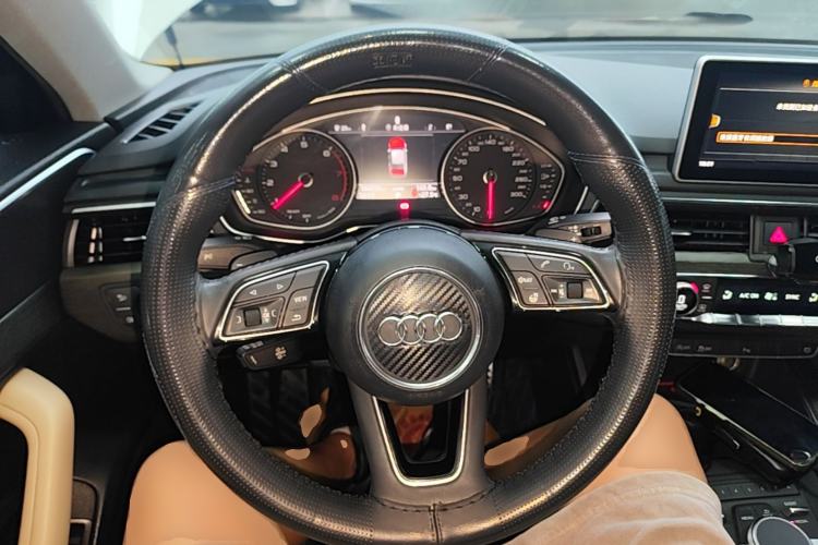 Used Audi A4L 2017 45 TFSI quattro Style Edition Steering Wheel
