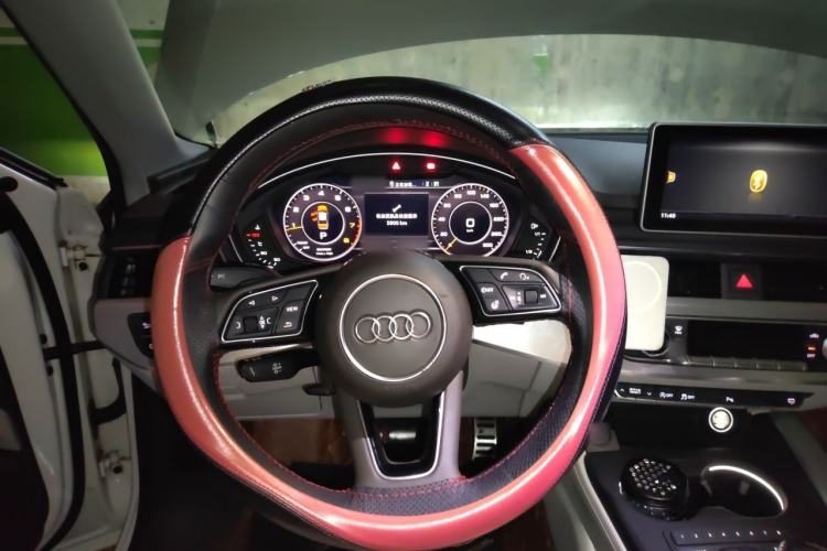 Used Audi A4L 2017 Plus 45 TFSI quattro Sport model Steering Wheel