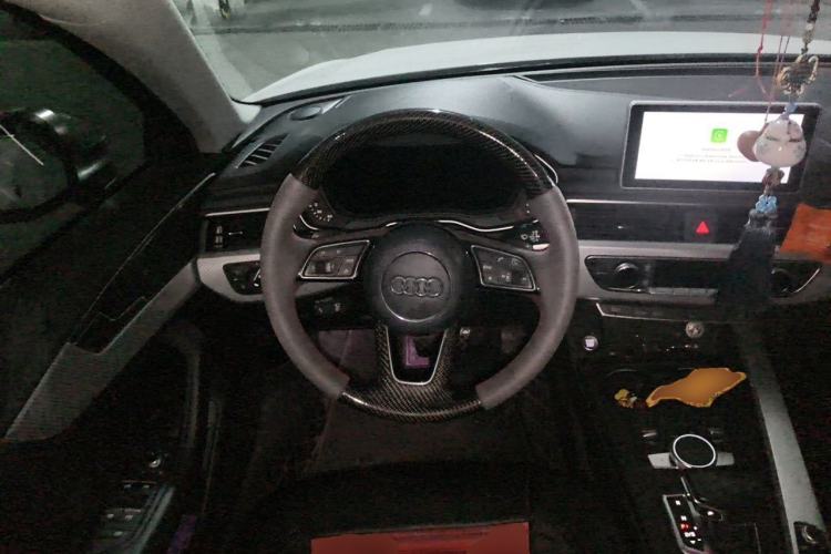 Used Audi A4L 2017 40 TFSI Sport Edition Steering Wheel